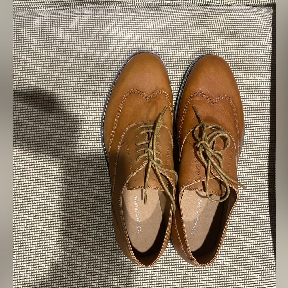 Donald Pliner Men's Sennet Calf Oxfords Brown, size 10.5